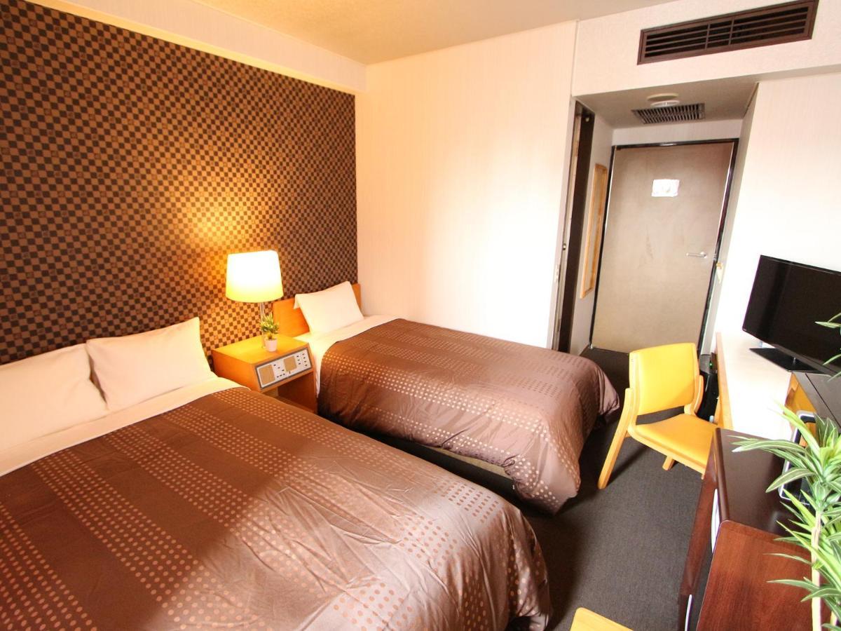 Hotel Livemax Budget Utsunomiya Exterior foto