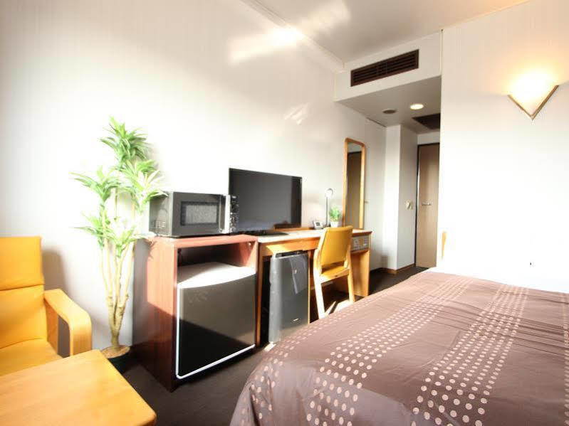 Hotel Livemax Budget Utsunomiya Exterior foto