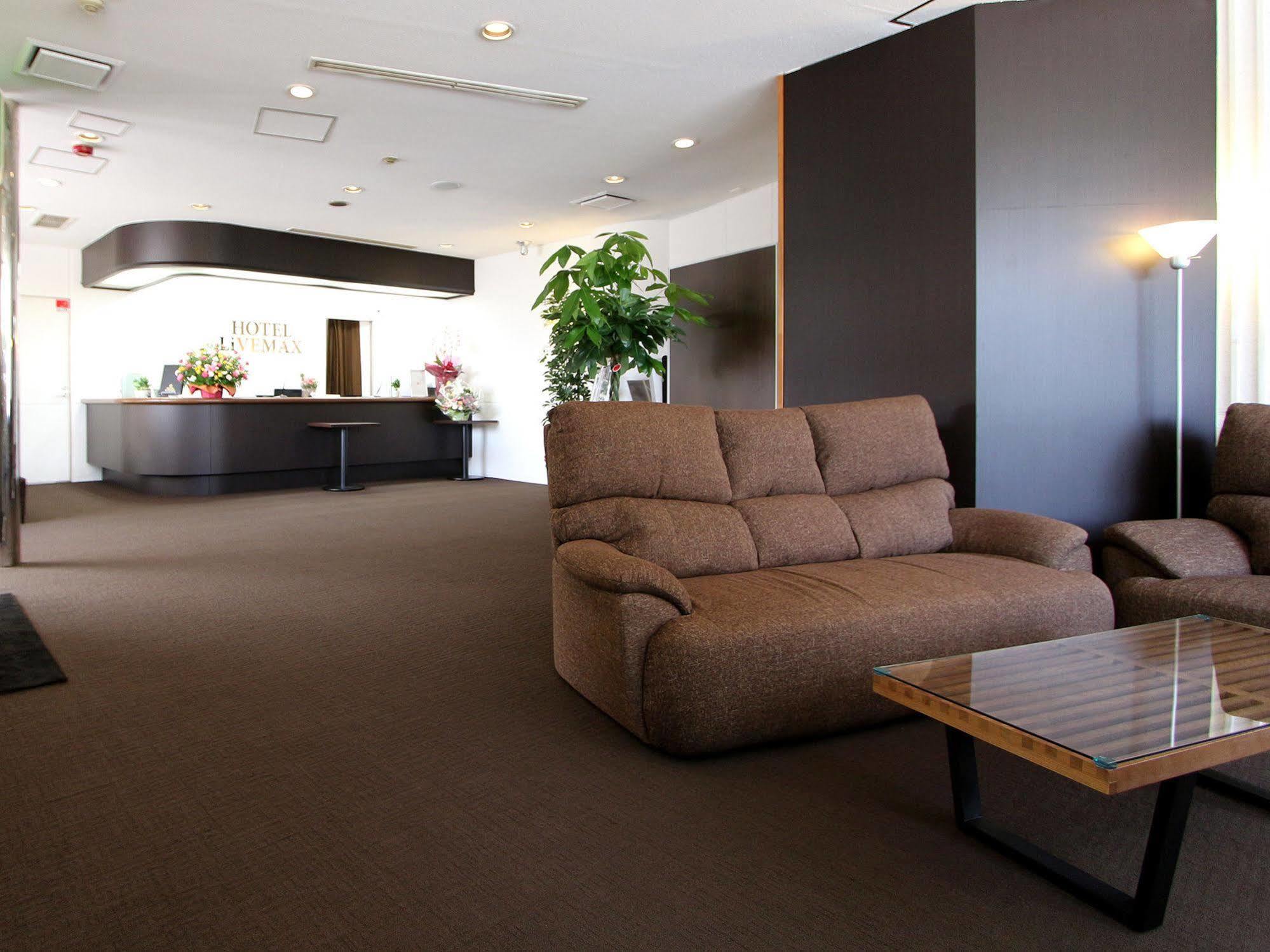 Hotel Livemax Budget Utsunomiya Exterior foto
